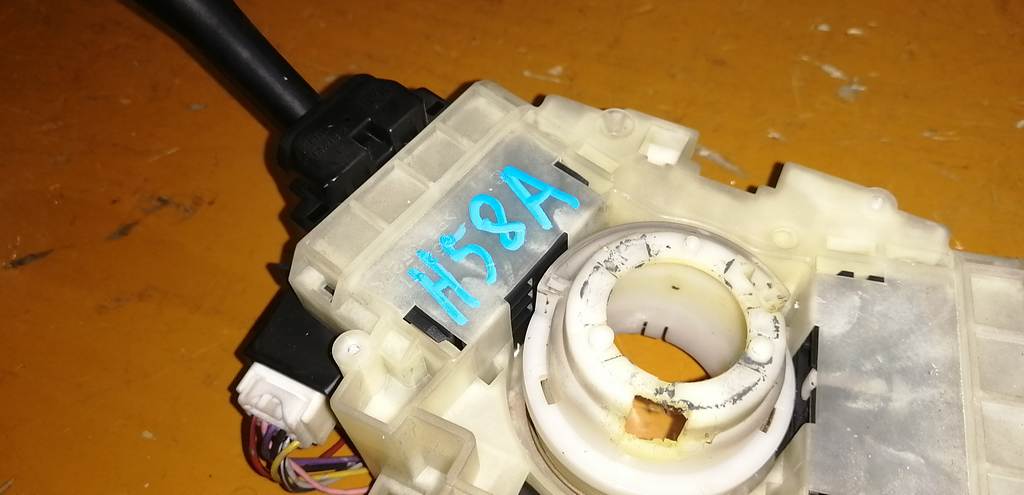 PAJERO H58A ГИТАРА ПЕРЕКЛЮЧЕНИЯ Mitsubishi Pajero Mini 1