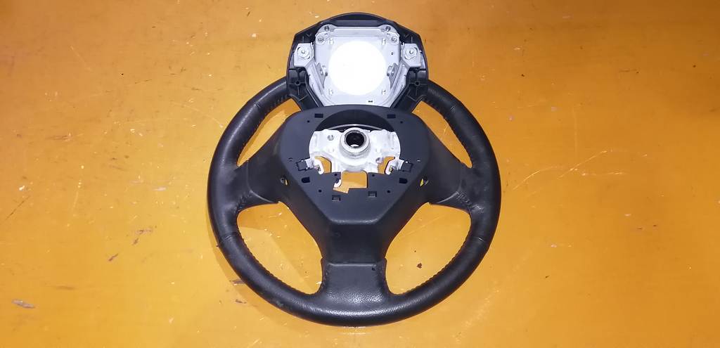 Салон Subaru Impreza 2