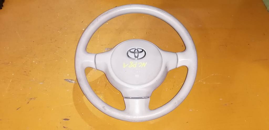 airbag водительский Toyota Sienta 0