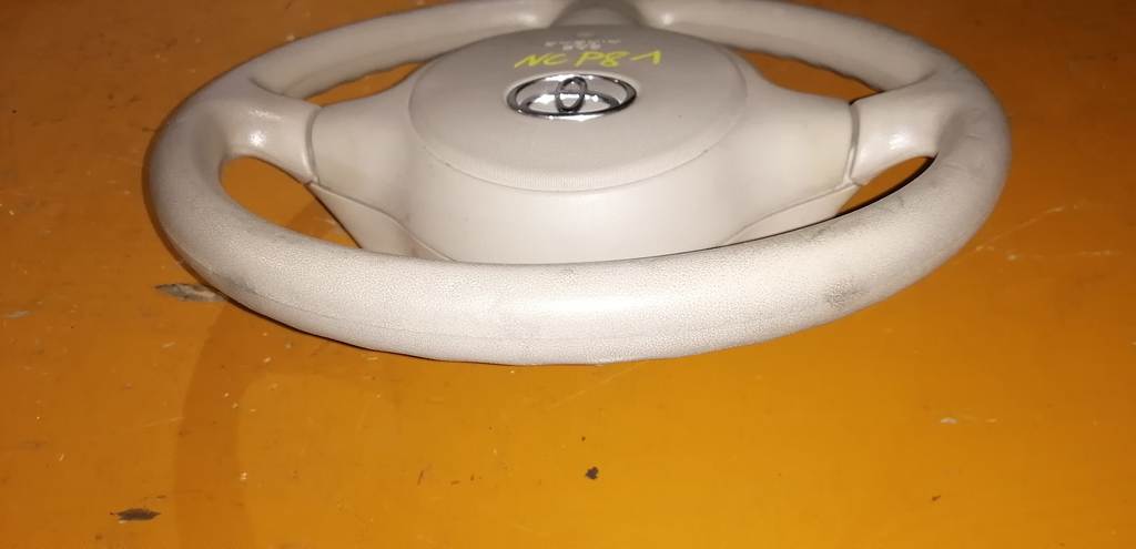 Салон Toyota Sienta 2