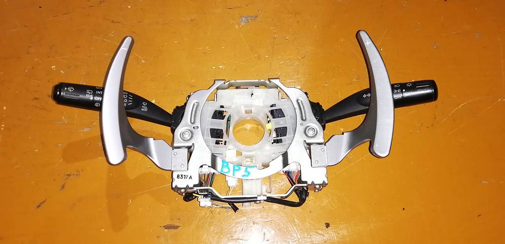 переключатель поворотников и света Subaru Legacy 0