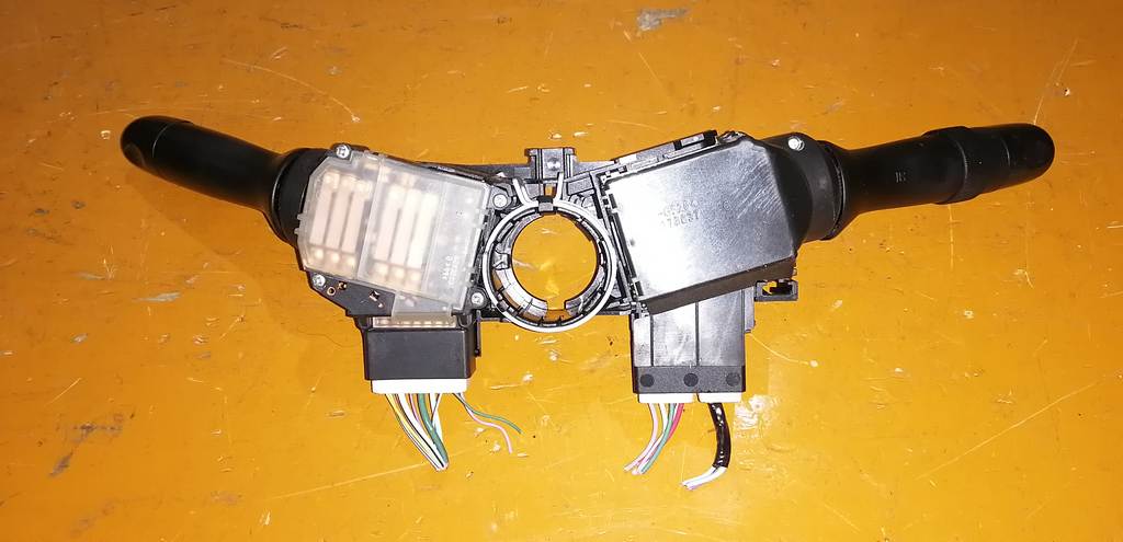 Салон Toyota Sienta 2