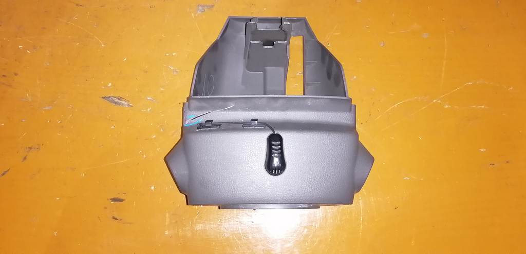 кожух рулевой колонки Nissan March 0