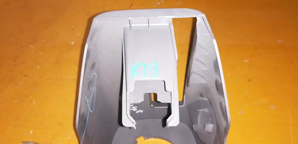 Салон Nissan March 2