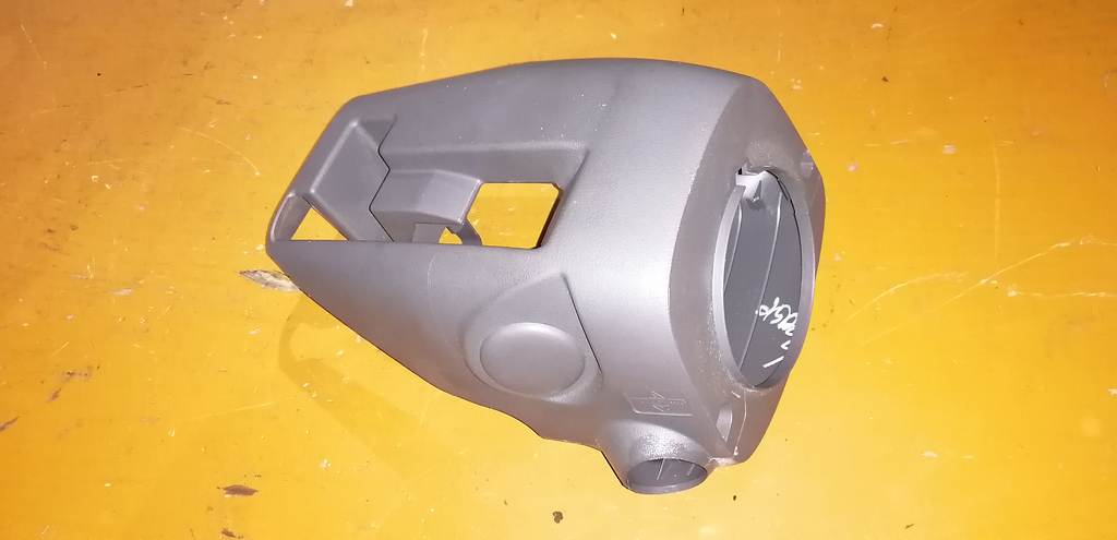 кожух рулевой колонки Nissan March 3