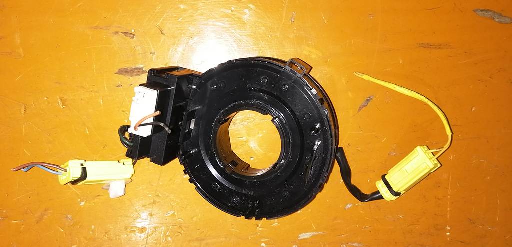 FREED SPIKE GB3 ШЛЕЙФ-ЛЕНТА РУЛЯ Honda Freed Spike 1