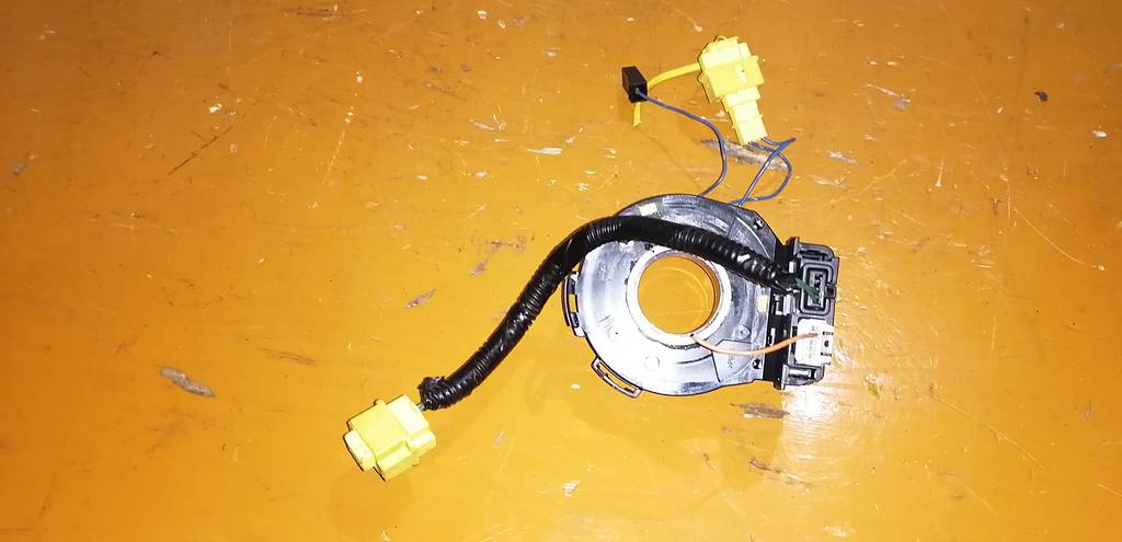 STEPWGN RF3 ШЛЕЙФ-ЛЕНТА РУЛЯ Honda Stepwgn 1