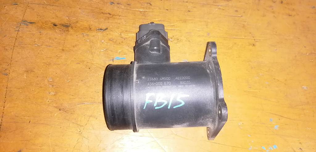 датчик расхода воздуха Nissan Sunny 0