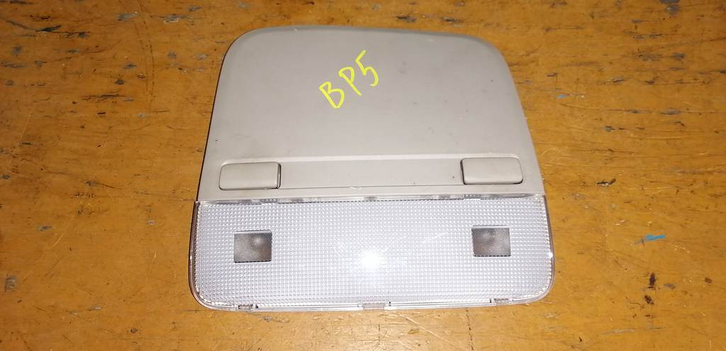 плафон салонный Subaru Legacy 0