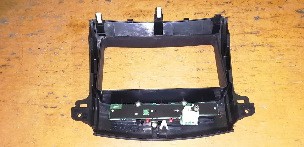 Салон Mitsubishi Outlander 2