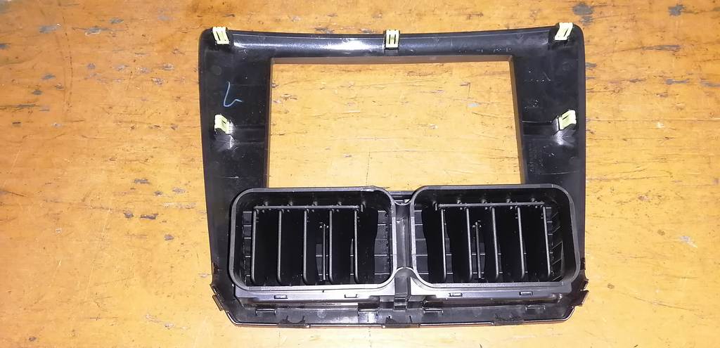 IMPREZA GH3 КОНСОЛЬ МАГНИТОФОНА Subaru Impreza 1