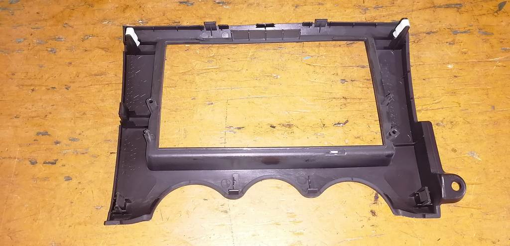 PAJERO MINI H58A КОНСОЛЬ МАГНИТОФОНА Mitsubishi Pajero Mini 1