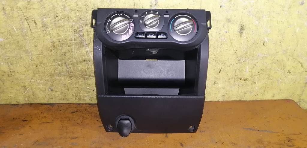 климат-контроль Mitsubishi Pajero Mini 0