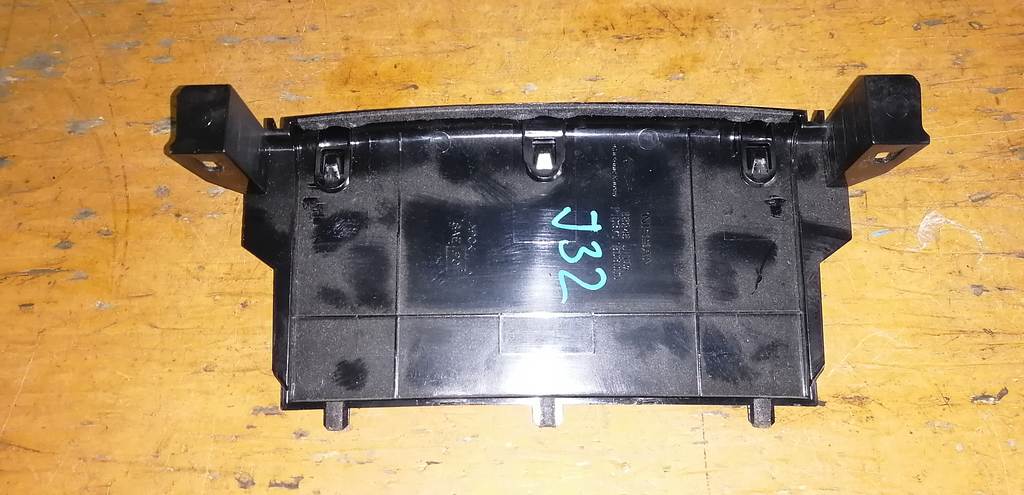 TEANA J32 КОНСОЛЬ КЛИМАТ-КОНТРОЛЯ 68246 JN10A Nissan Teana 1