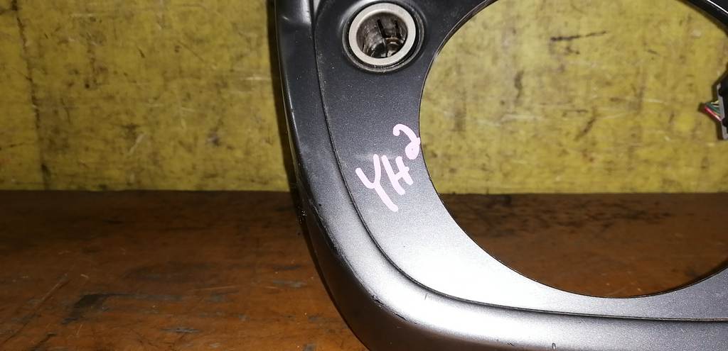 ELEMENT YH2 КОНСОЛЬ МАГНИТОФОНА Honda Element 1