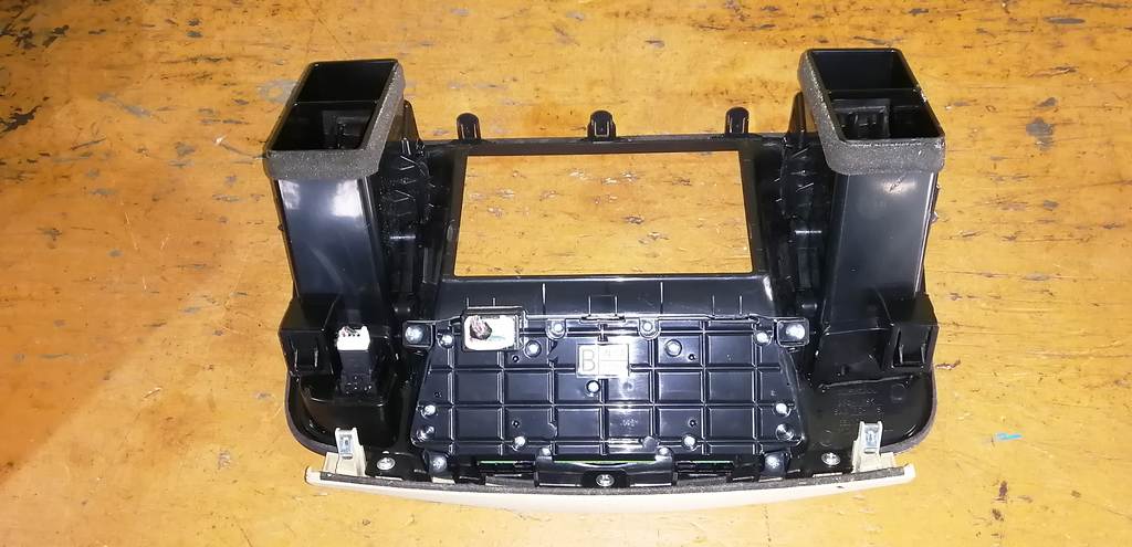 TEANA J32 КОНСОЛЬ МАГНИТОФОНА JN20A 210351 Nissan Teana 1