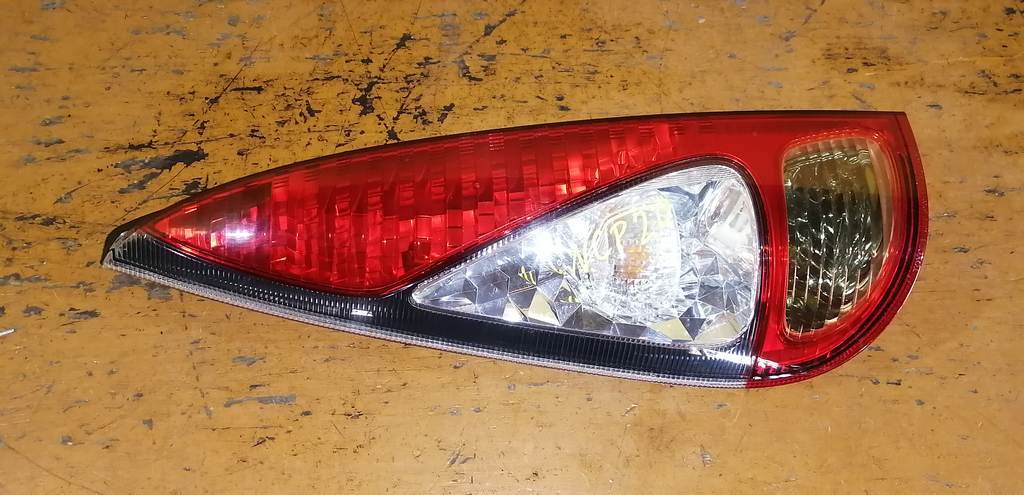 стоп-сигнал Toyota Funcargo 0