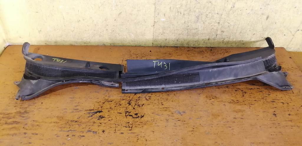 жабо Nissan Presage 0