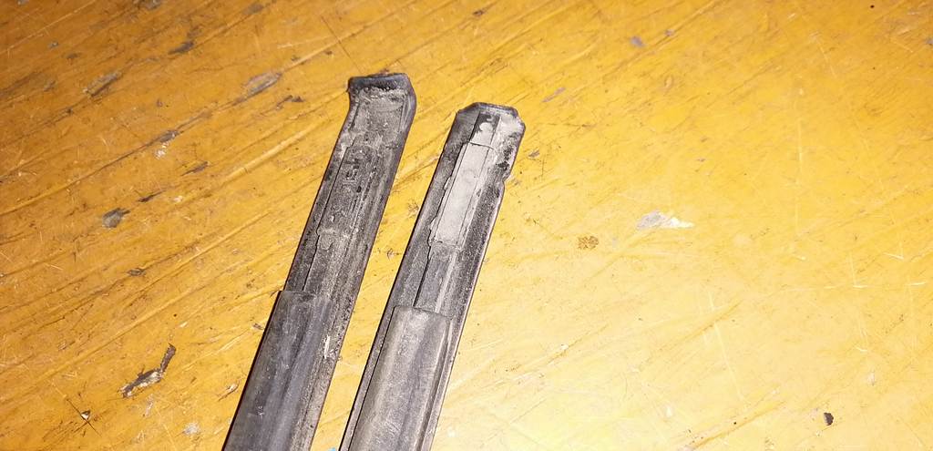 молдинг на крышу Toyota Funcargo 3