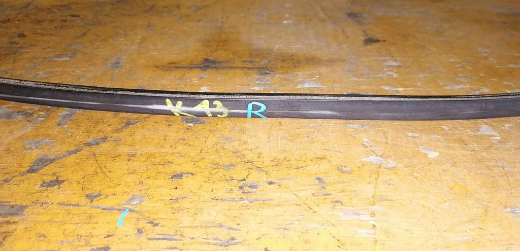 MARCH K13 МОЛДИНГ КРЫШИ ПРАВЫЙ Nissan March 1