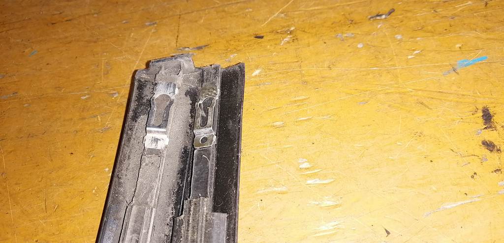 молдинг на крышу Honda Freed 3