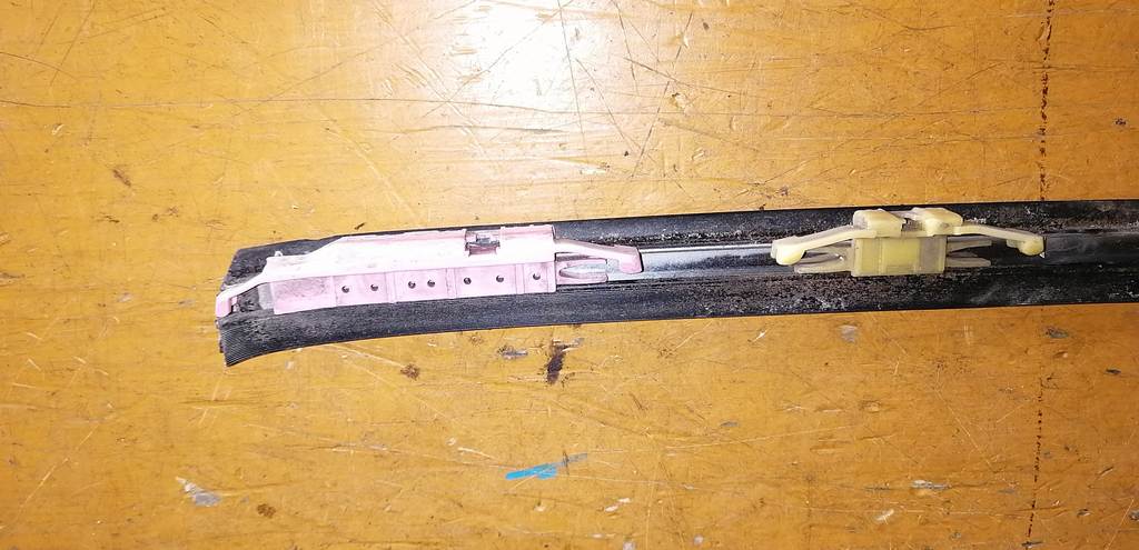 молдинг на крышу Subaru Impreza 3