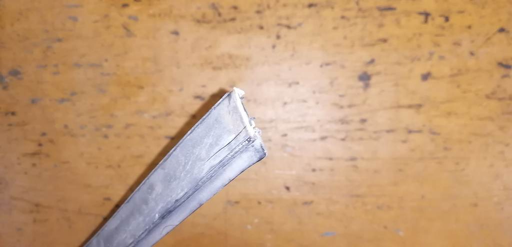 OUTLANDER CW5W МОЛДИНГ КРЫШИ ПРАВЫЙ Mitsubishi Outlander 4