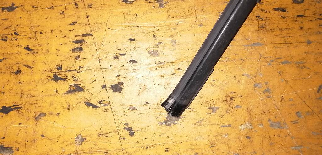 TEANA J31 МОЛДИНГ НА КРЫШУ ЛЕВЫЙ Nissan Teana 4