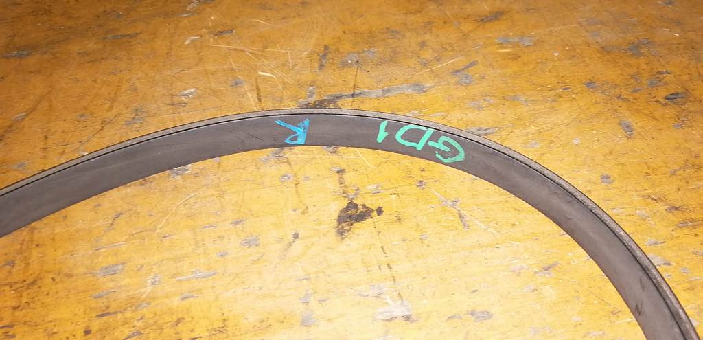 FIT GD1 МОЛДИНГ НА КРЫШУ ПРАВЫЙ Honda Fit 1