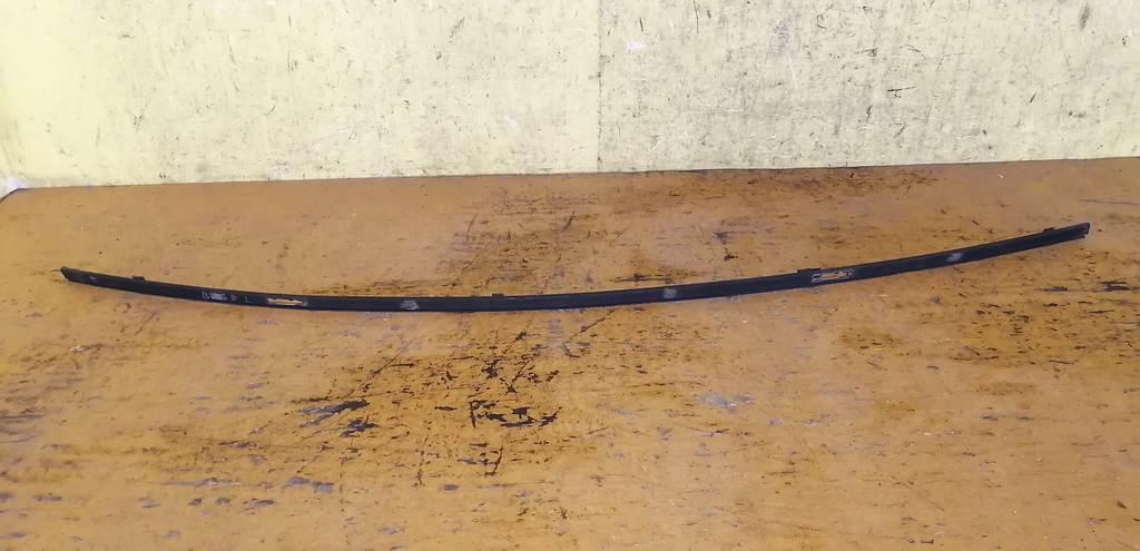 молдинг на крышу Mazda Axela 0