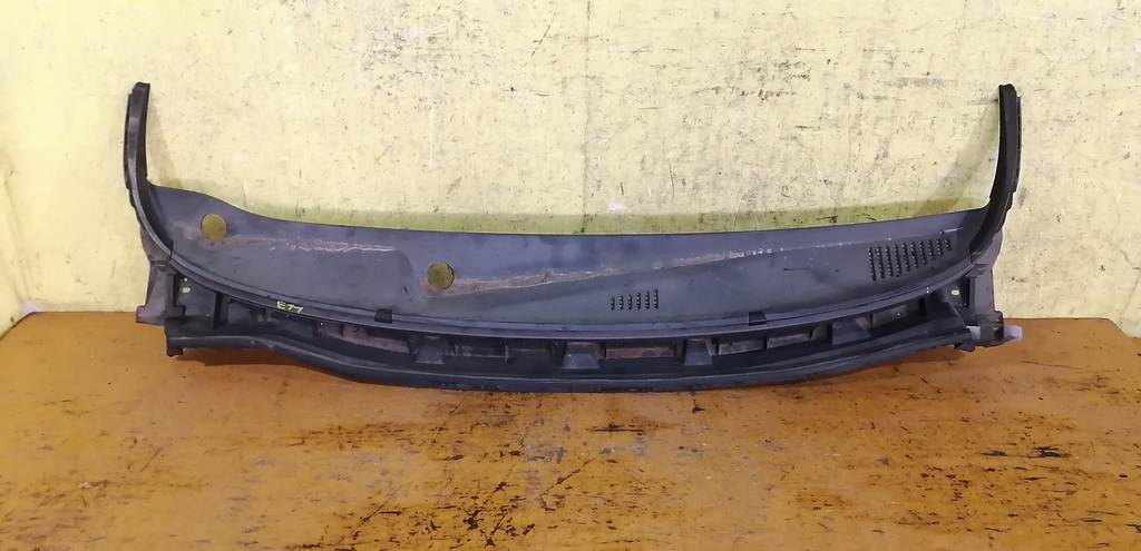 жабо Nissan Note 0