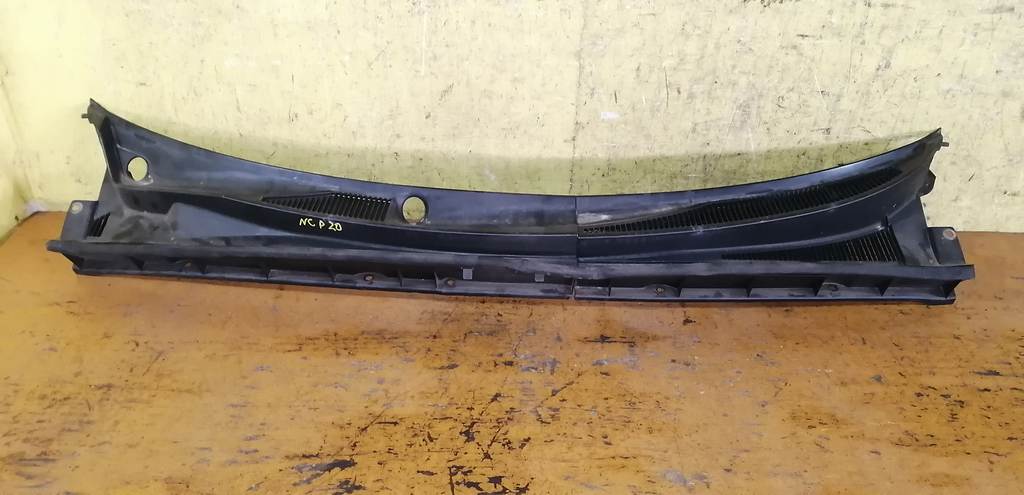 жабо Toyota Funcargo 0