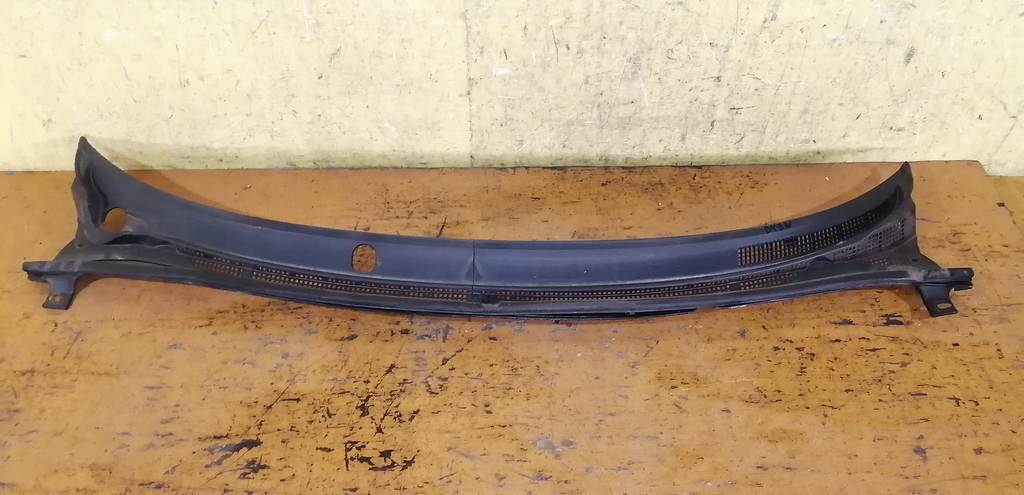 жабо Mazda Demio 0