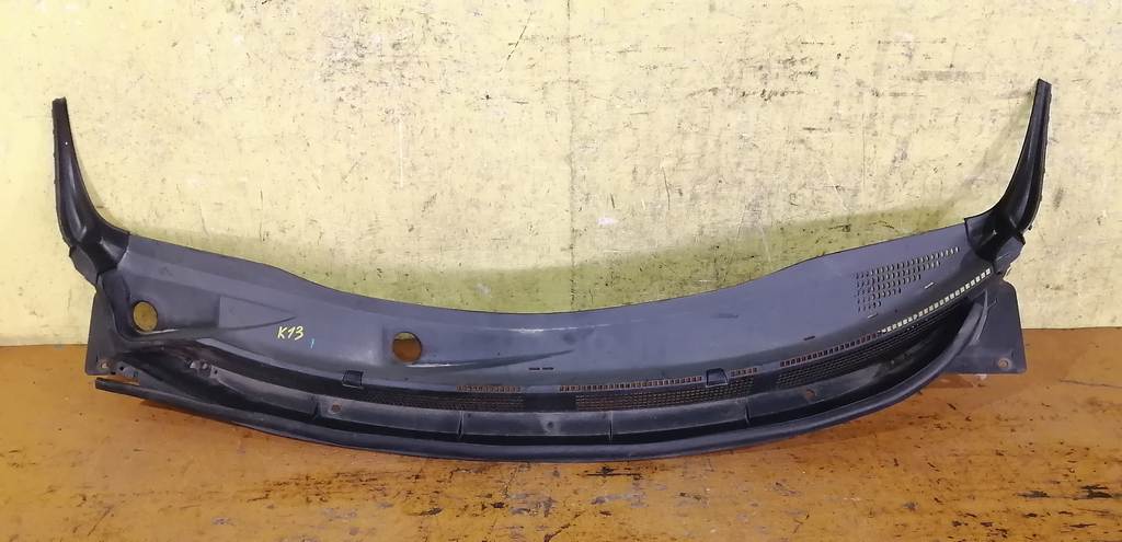 жабо Nissan March 0