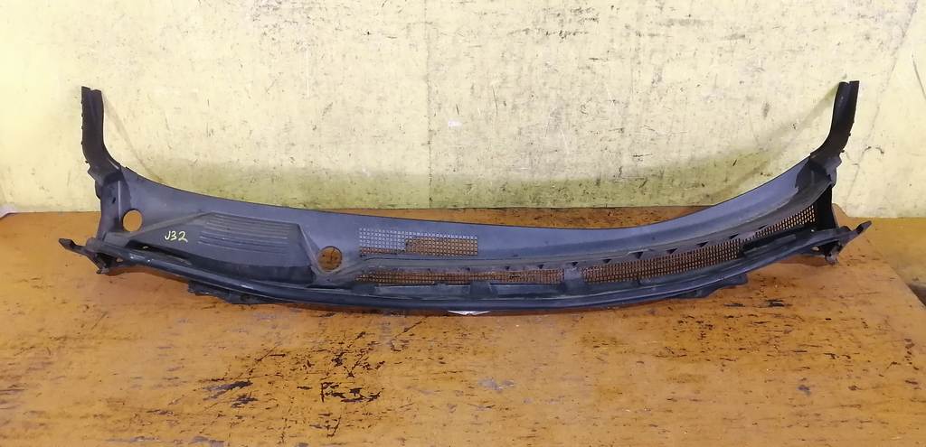 жабо Nissan Teana 0