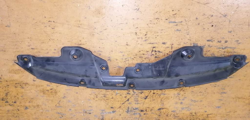 FREED GB3 НАКЛАДКА ЗАМКА КАПОТА Honda Freed 1