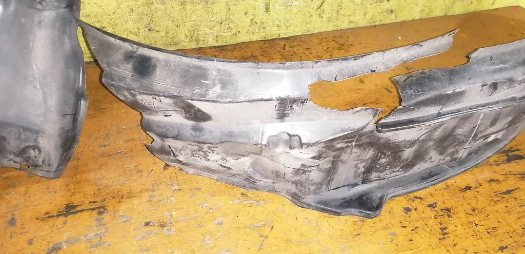 LEGACY BP5 ПОДКРЫЛОК ПЕРЕДНИЙ ПРАВЫЙ ДЕФЕКТ Subaru Legacy 1