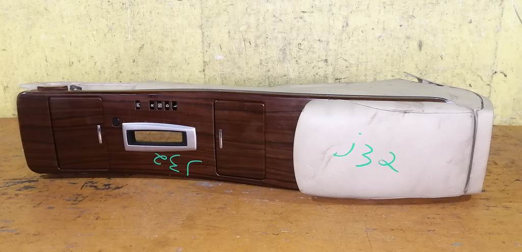 TEANA J32 КОНСОЛЬ МЕЖДУ СИДЕНИЙ Nissan Teana 1