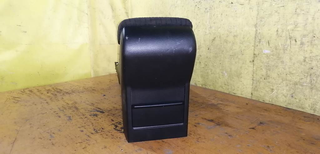 TEANA J31 КОНСОЛЬ МЕЖДУ СИДЕНИЙ Nissan Teana 4