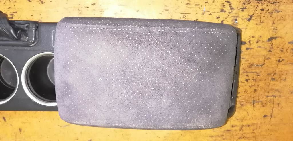 LEGACY BP5 КОНСОЛЬ МЕЖДУ СИДЕНИЙ Subaru Legacy 4