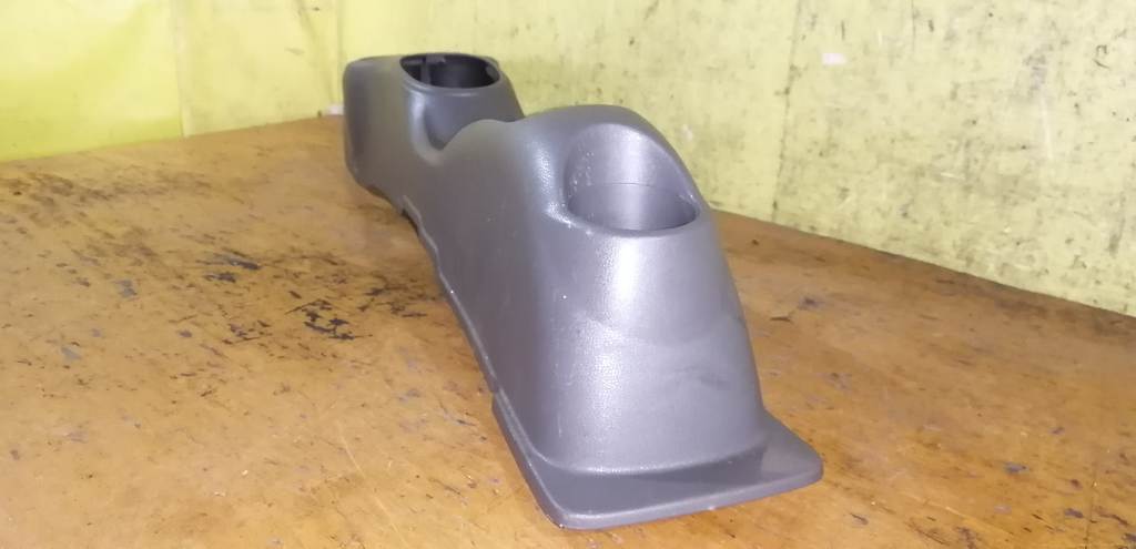 Салон Nissan March 2