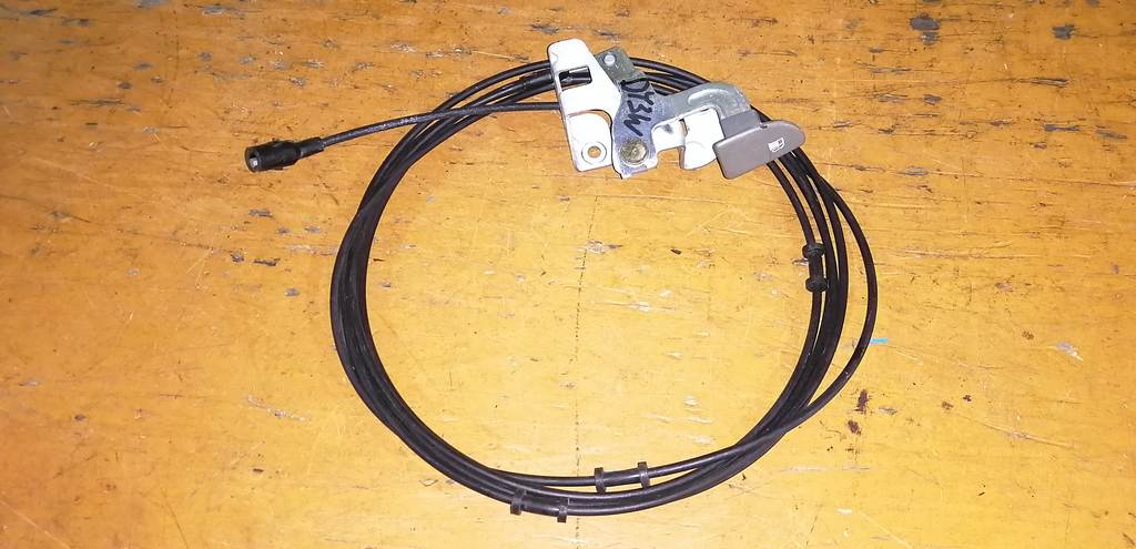 тросик лючка бака Mazda Demio 0