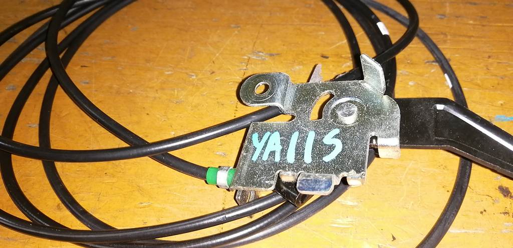 SX4 YA11S ТРОС ЛЮЧКА БЕНЗОБАКА Suzuki SX4 1