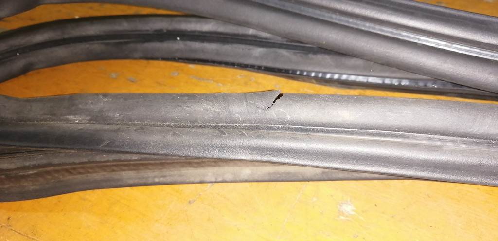 Кузов Mazda Demio 2