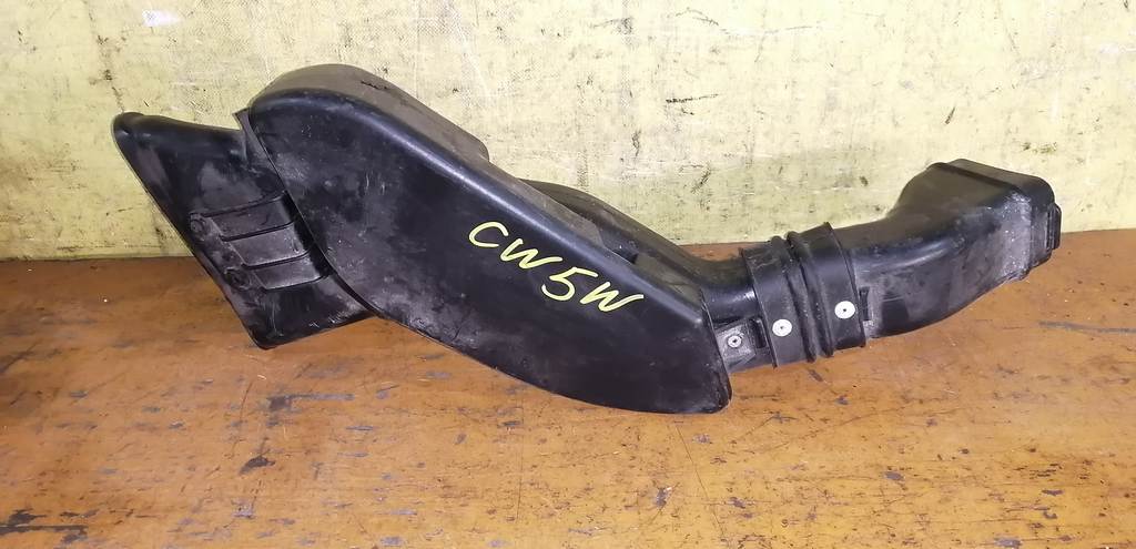 воздухозаборник Mitsubishi Outlander 0