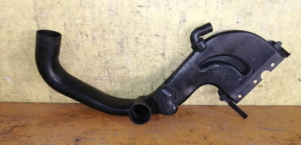 X-TRAIL NT31 ВОЗДУХОЗАБОРНИК Nissan X-Trail 1