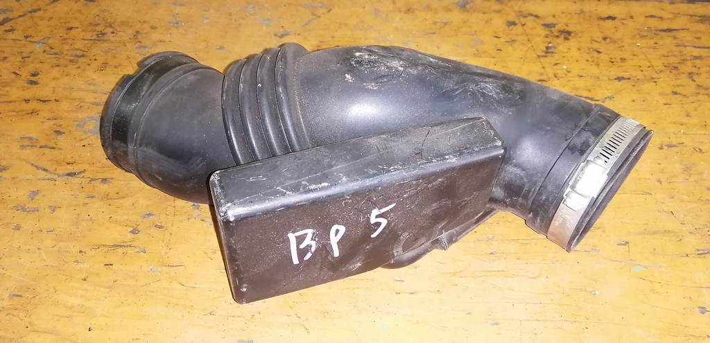 гофра воздушного фильтра Subaru Legacy 0