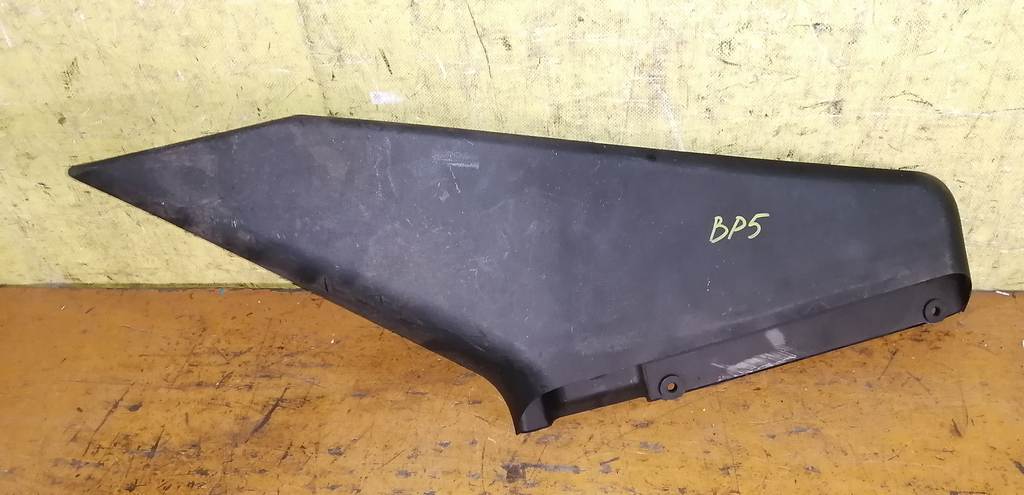 воздухозаборник Subaru Legacy 0