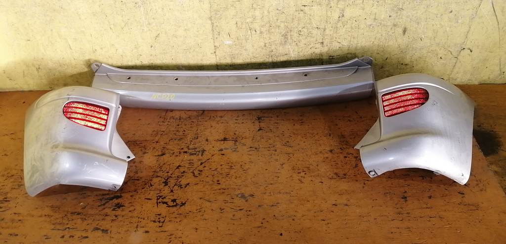 бампер Toyota Funcargo 0