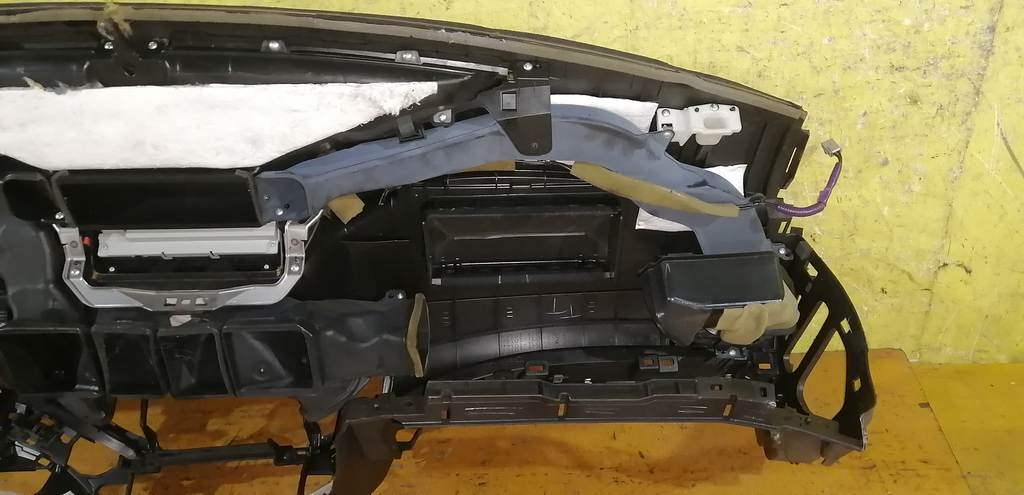 Салон Honda Accord 8